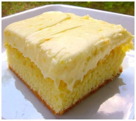 Brownies all'arancia con glassa al formaggio cremoso