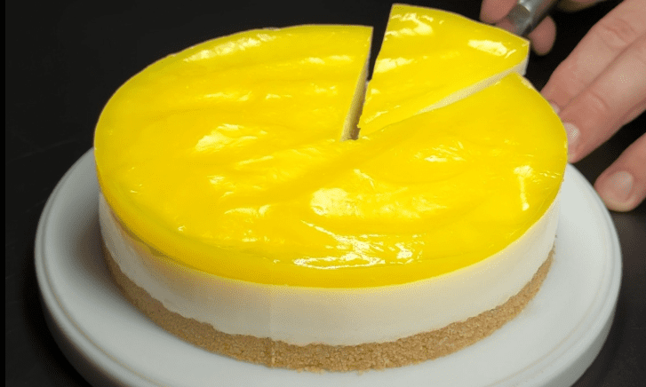 Dessert a strati al limone e vaniglia