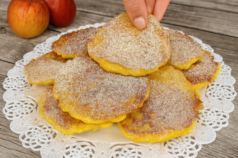 Frittelle di Mele Sofficissime: Pronte in 5 Minuti (Senza Forno!)