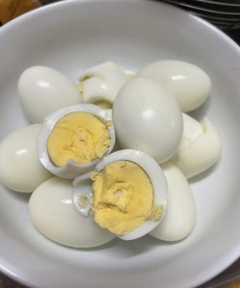 I medici affermano che mangiare uova al mattino può trasformare silenziosamente la tua energia e la tua salute